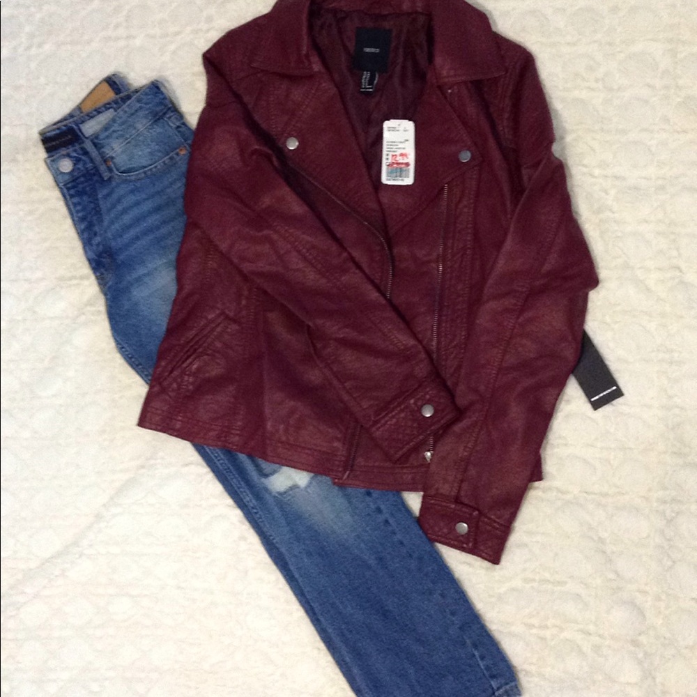 Forever 21 burgundy moto jacket size medium